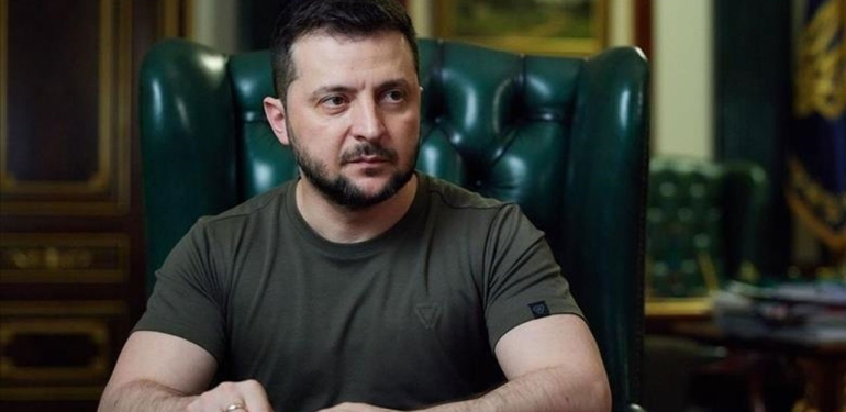 Zelenski: Ateşkes sağlanana kadar toprak meselesini tartışmayacağız